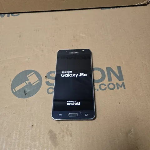 SAMSUNG GALAXY J5 SMART PHONE