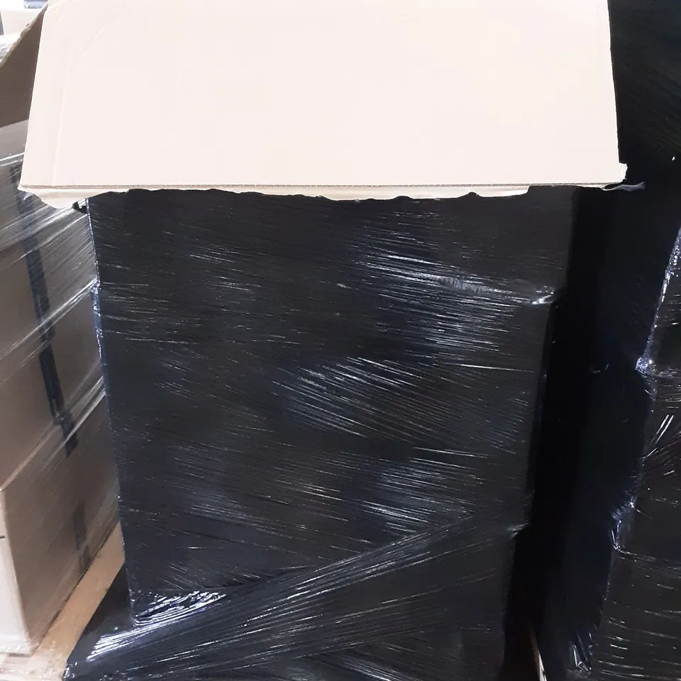 PALLET OF ASSORTED HOMEWARE ITEMS TO INCLUDE CRAFTS SUPPLIES, CALENDARS, CLOTHES ETC 