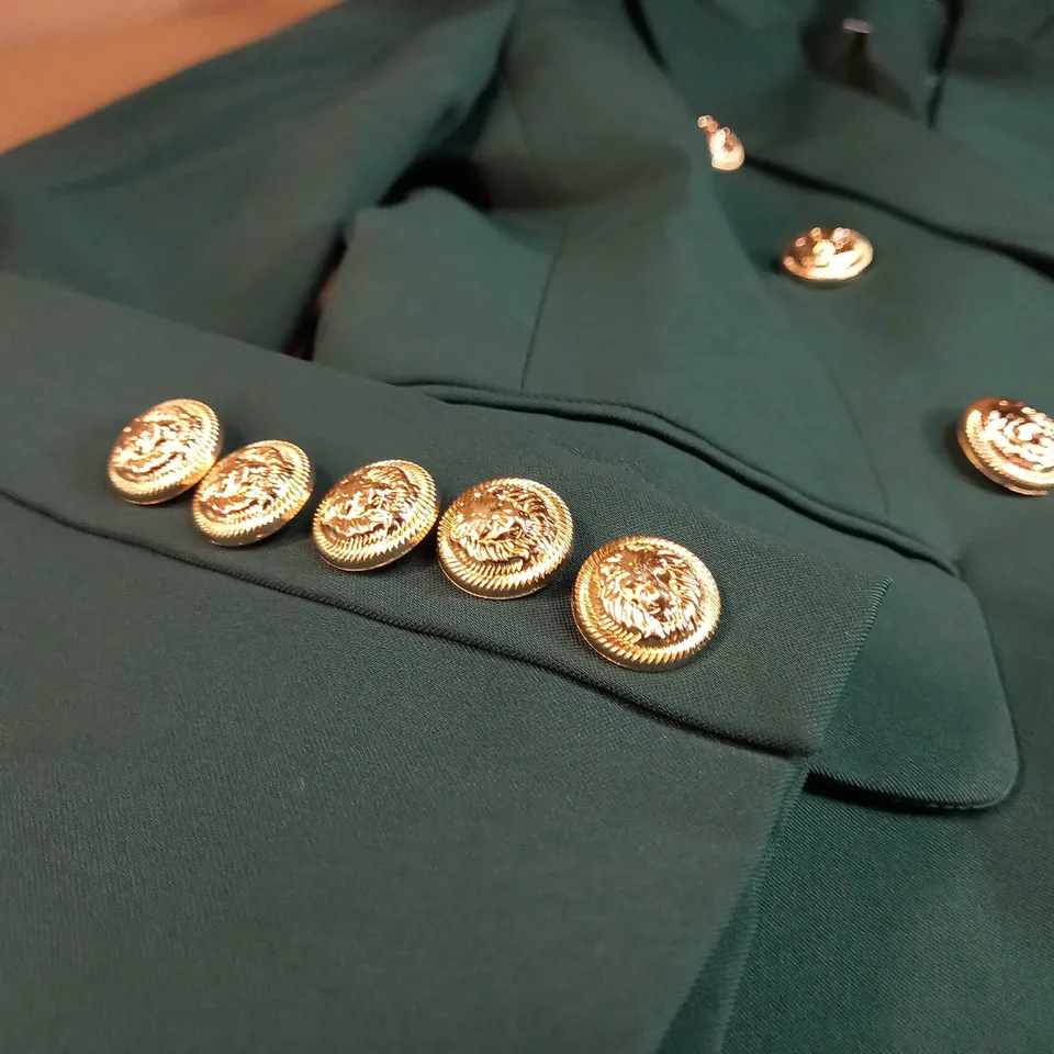 DESIGNER BOTTLE GREEN/GOLD BUTTON DETAILED BLAZER - MEDIUM