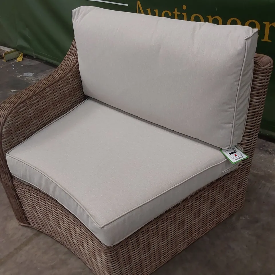 BOXED PRIMROSE LIVING ARCHED RIGHT CORNER SOFA PIECE IN NATURAL COLOUR WITH CUSHIONS