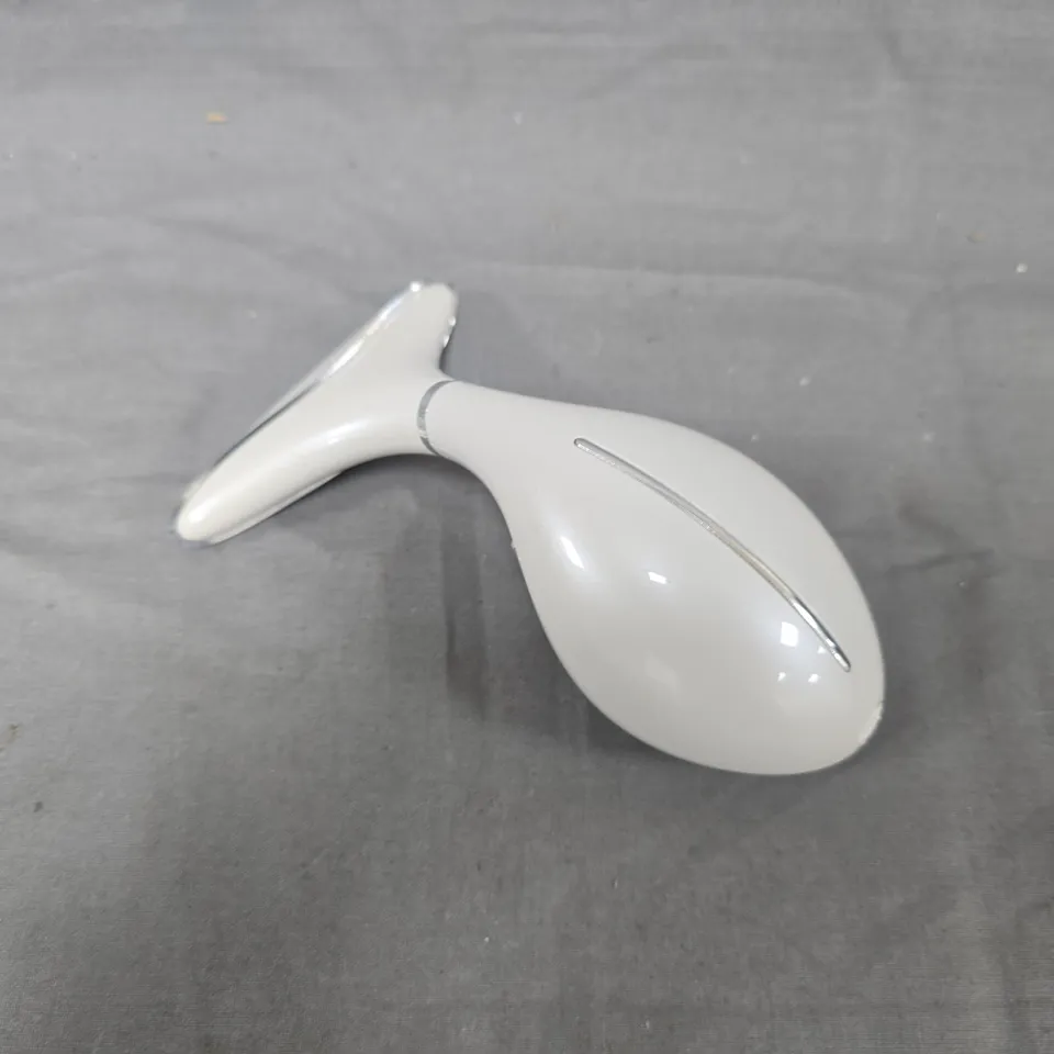 BEAUTECH NECK BEAUTY DEVICE – MODEL 1628