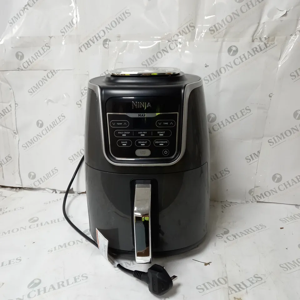 BOXED NINJA AIR FRYER MAX 5.2L 