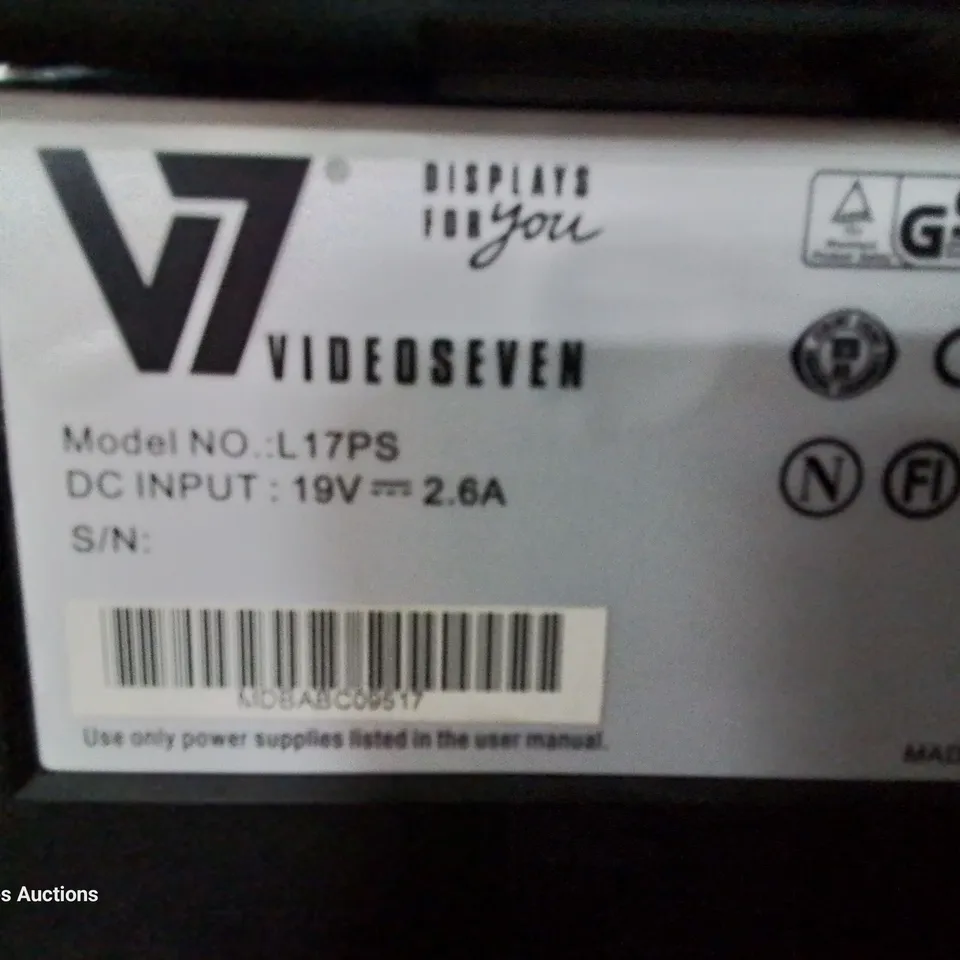 VIDEOSEVEN 17" LCD DESK TOP MONITOR Model L17PS