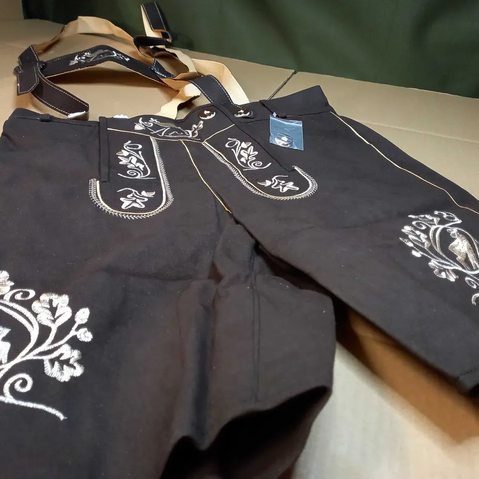 BAVARIAN LAND LEDERHOSEN SHORTS  - SIZE W32