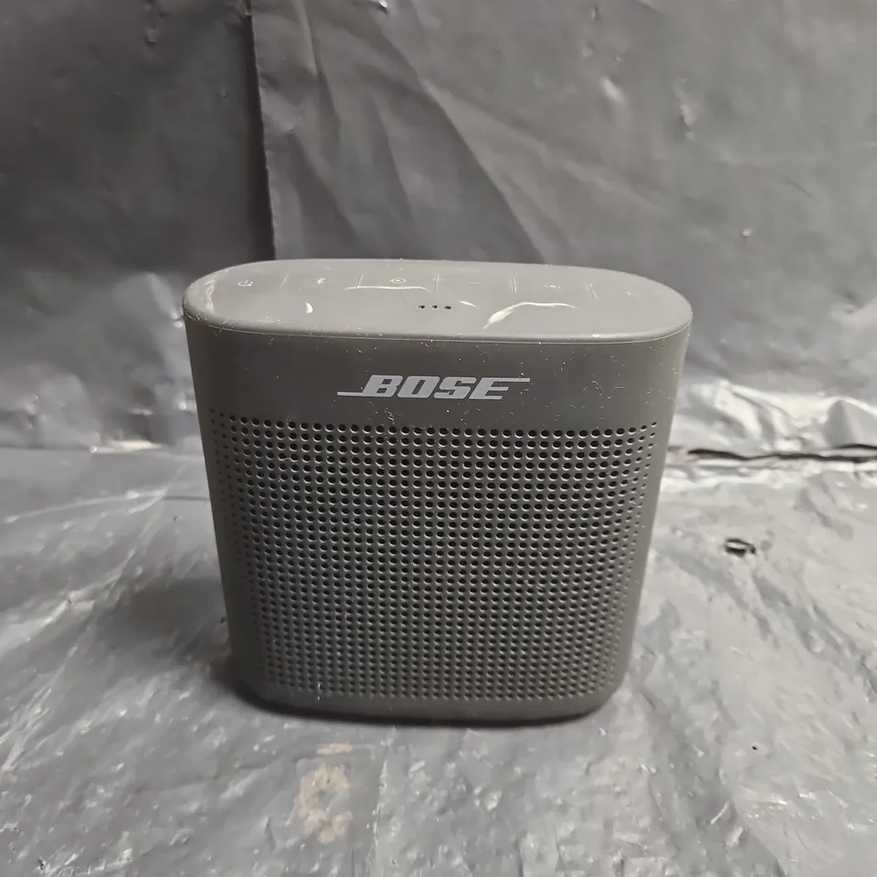 BOSE SOUNDLINK COLOUR II PORTABLE SPEAKER - BLACK