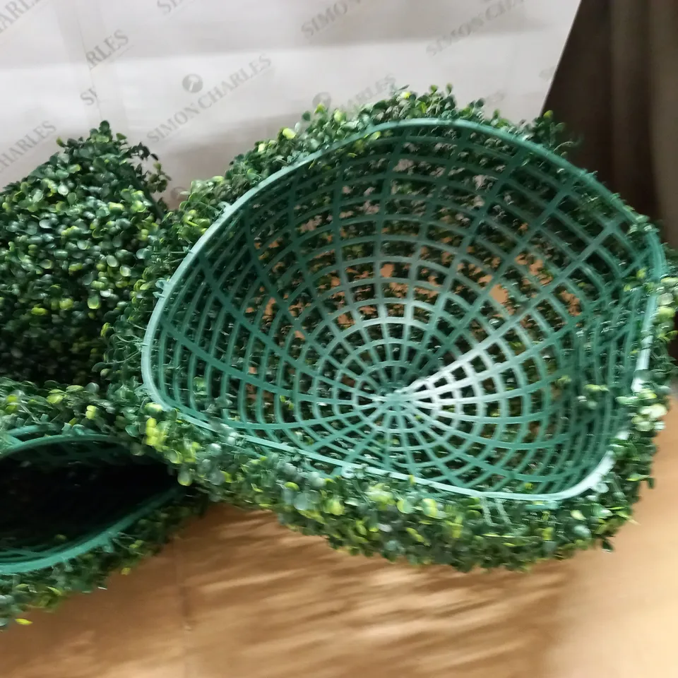 LOT OF 2 ARTIFICIAL FOLIAGE DOMES 