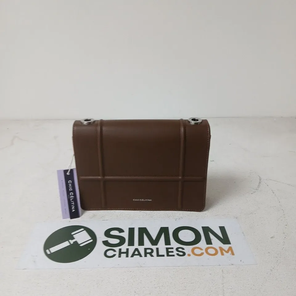 CHIC CELTINA BROWN LEATHER HANDBAG WITH A COIN PURSE