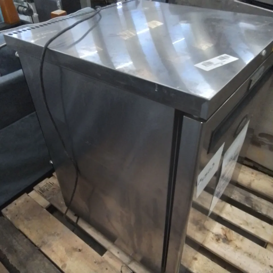 FOSTER HR160-A UNDERCOUNTER COMMERCIAL REFRIGERATOR 