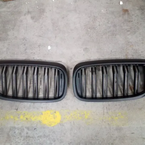 BOXED BMW FRONT GRILL