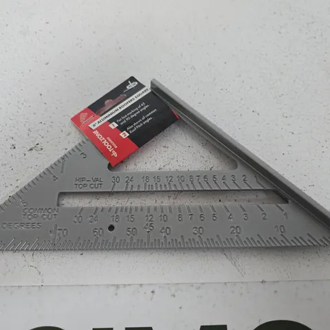 ALUMINIUM ROOFERS SQURE