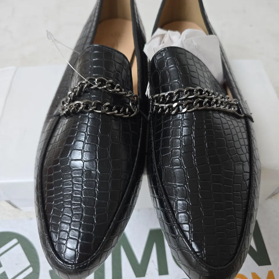 BOXED SPOT ON LOAFERS, BLACK CROC - SIZE 8