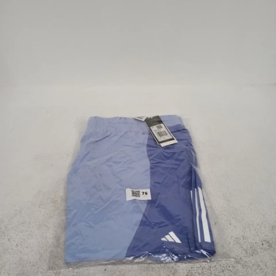 ADIDAS BLUE SHORTS – MEN’S XL 4"(TWO-TONE BLUE, 3-STRIPE DETAIL)