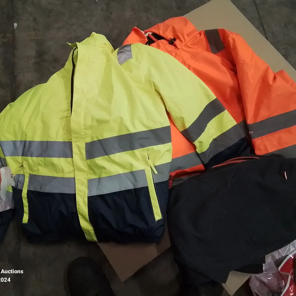 BOX CONTAINING X2 REGATTA PROFESSIONAL HI VISIBILITY JACKETS AND WORK PANTS