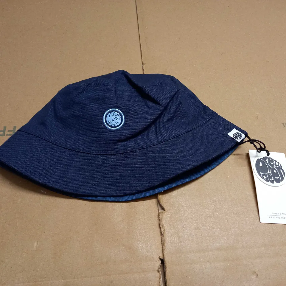 PRETTY GREEN BUCKET HAT 