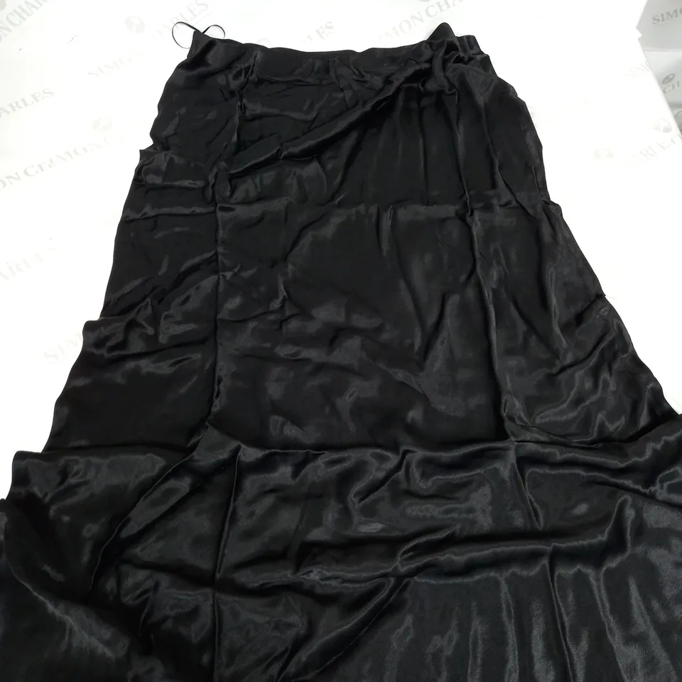 NOBODYS CHILD MILA MIDI SKIRT IN BLACK - UK 14