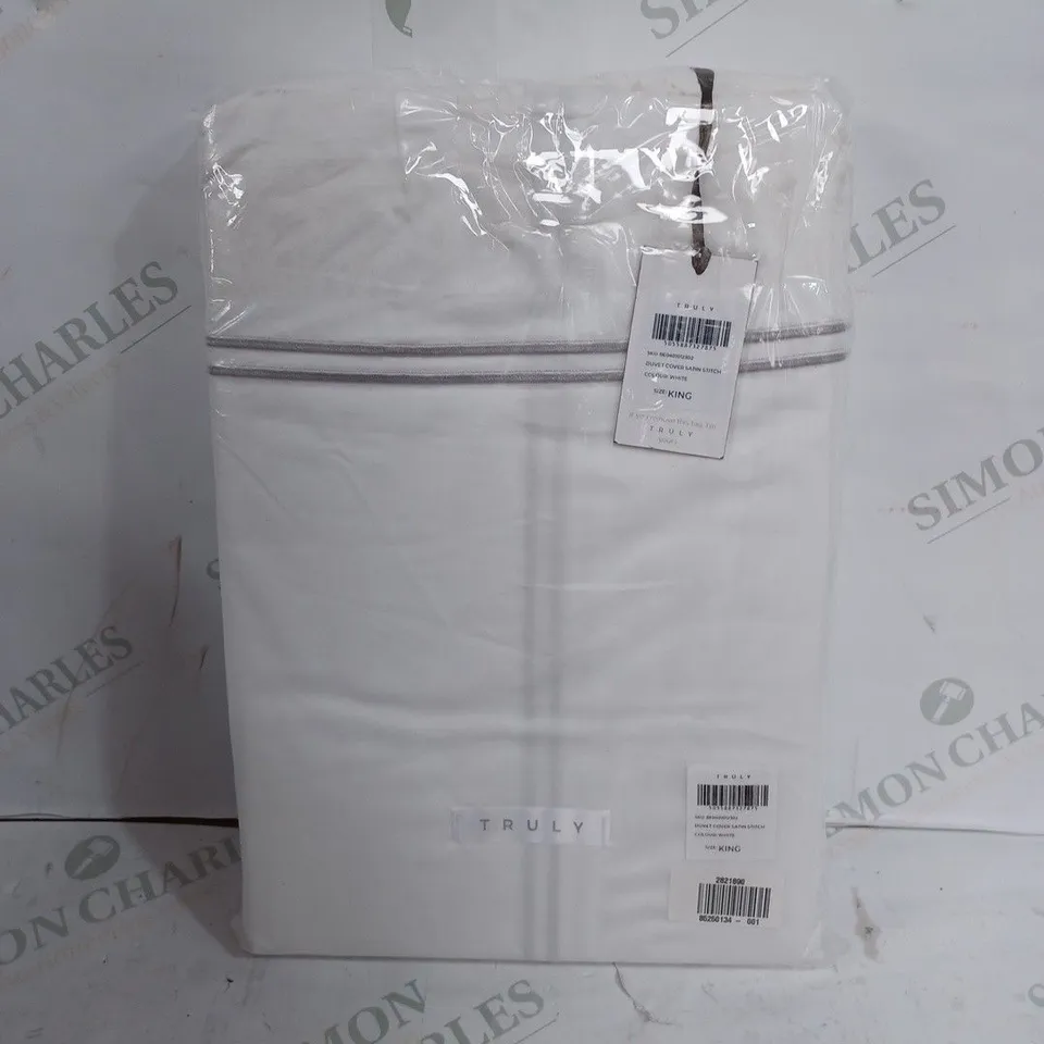 TRULY DUVET COVER SATIN STITCH - WHITE // SIZE: KING 