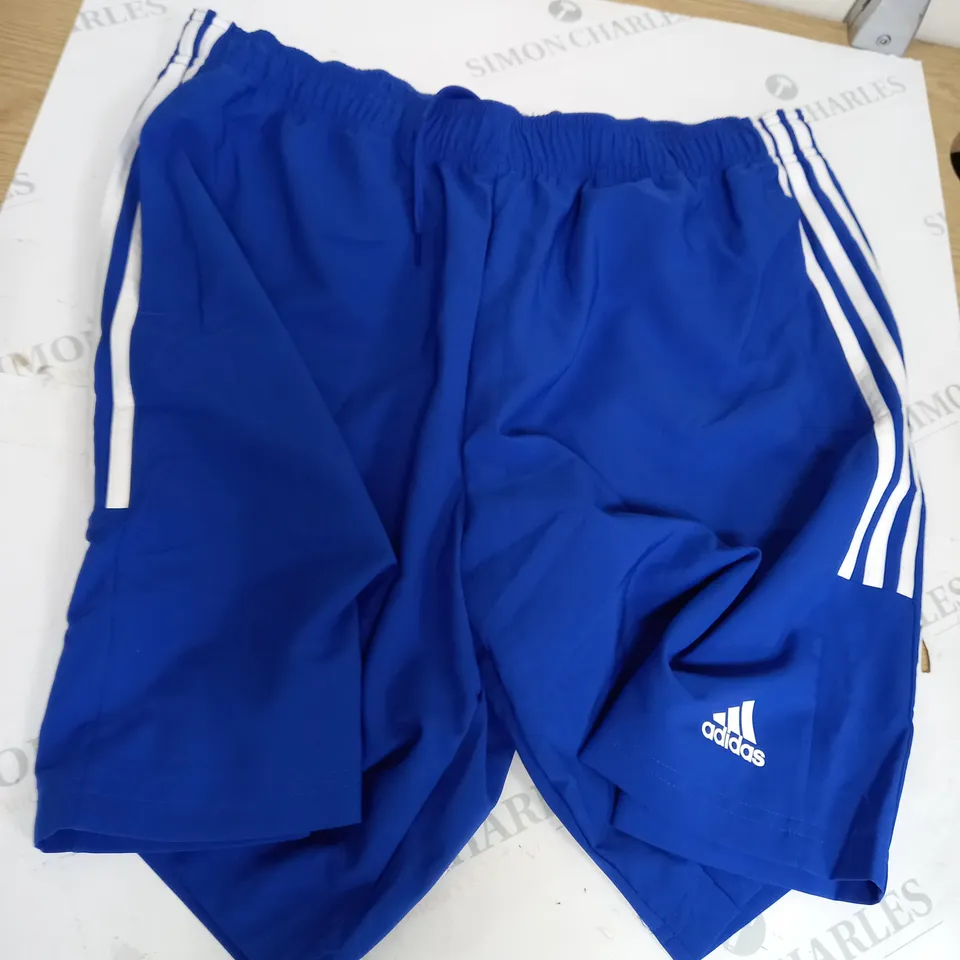 BLUE ADIDAS SWIM SHORTS SIZE XL 