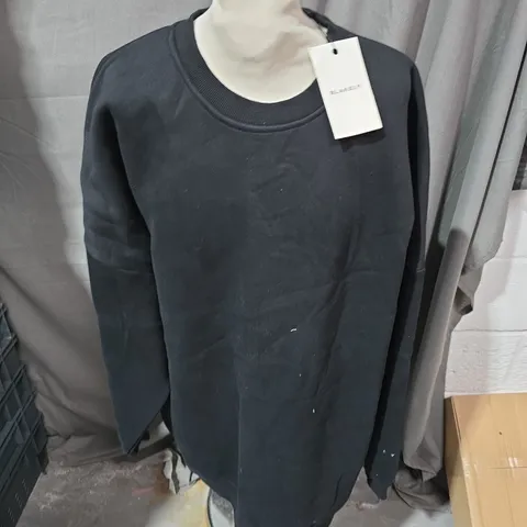 BLAKELY BACKPRINT JUMPER IN BLACK - XL