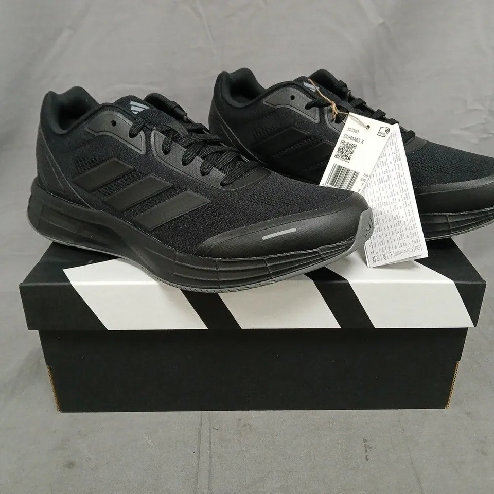 BOXED PAIR OF ADIDAS DURAMO X SHOES IN BLACK SIZE UK 7