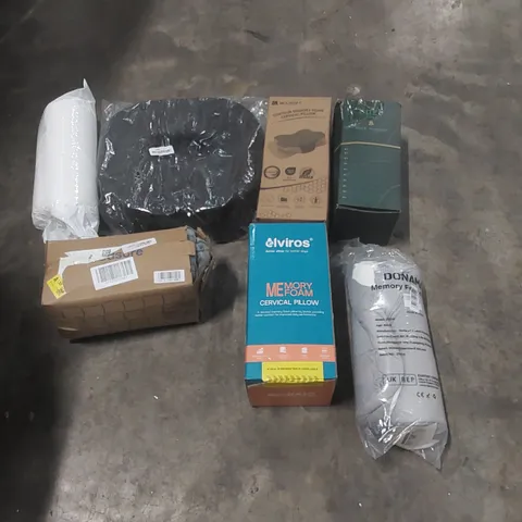 PALLET CONTAINING A VERY LARGE QUANTITY OF ASSORTED PILLOWS AND RELATED BEDDING/COMFORT PRODUCTS ECT