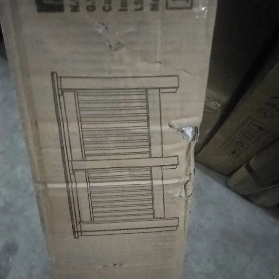 RADIATOR COVER 