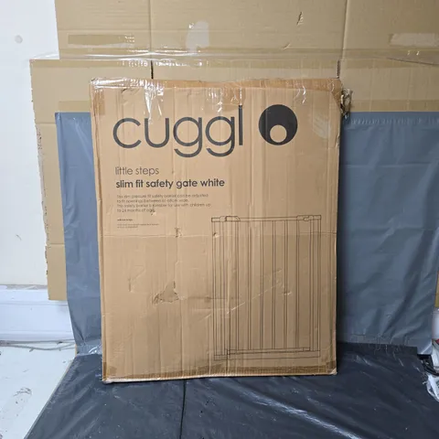 BOXED CUGGI LITTLE STEPS SLIM FIT SAFETY GATE IN WHITE