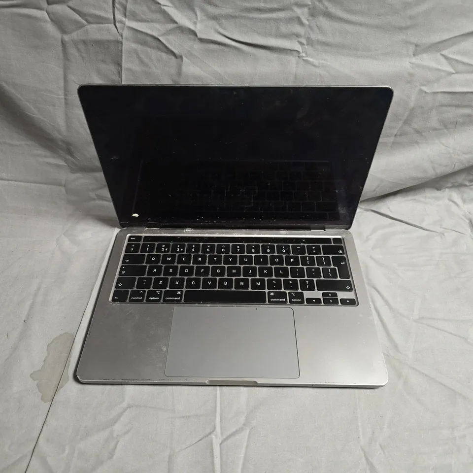Apple MacBook Pro 13-inch (A2251) Space Gray