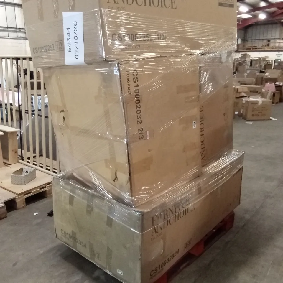 PALLET OF ASSORTED INCOMPLETE OR DAMAGED SOFA PARTS AND PIECES