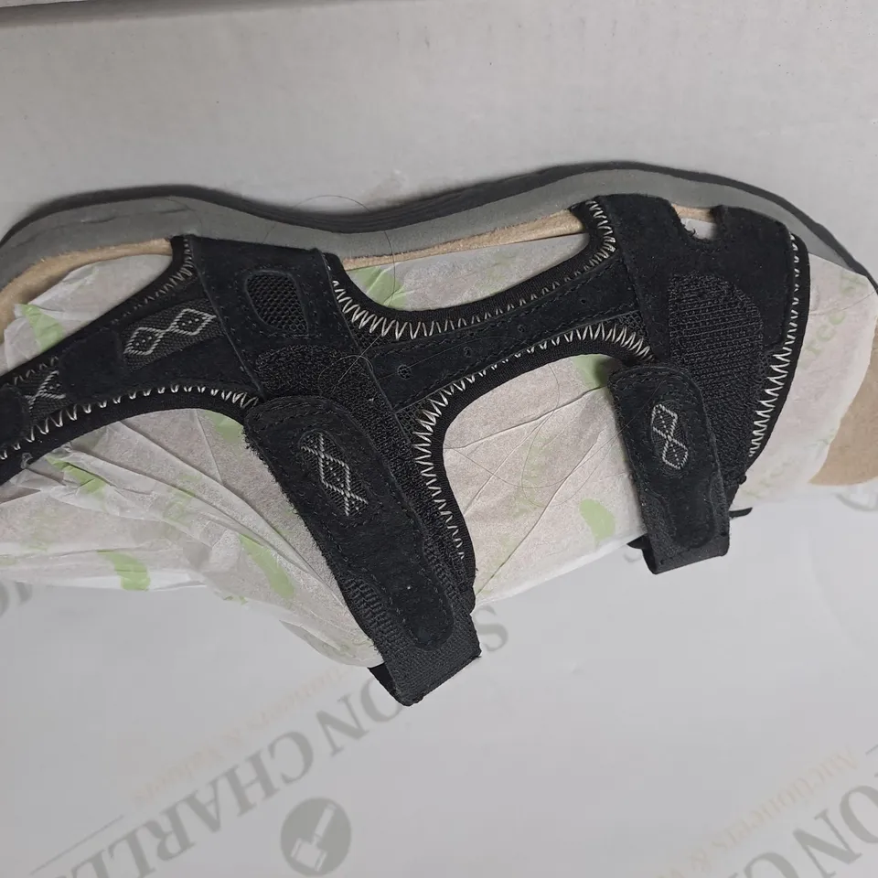 BOXED OPEN TOE SANDALS BLACK VELCRO STRAP SIZE 5