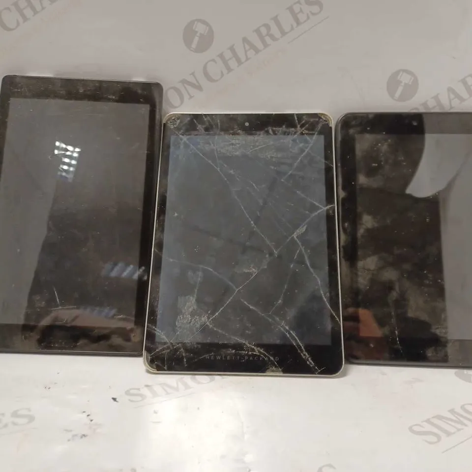LOT OF 3 ASSORTED TABLETS TO INCLUDE AMAZON SX0340T TABLET, HP 8 G2 1411 TABLET, ONETOUCH ALCATEL TAB 7