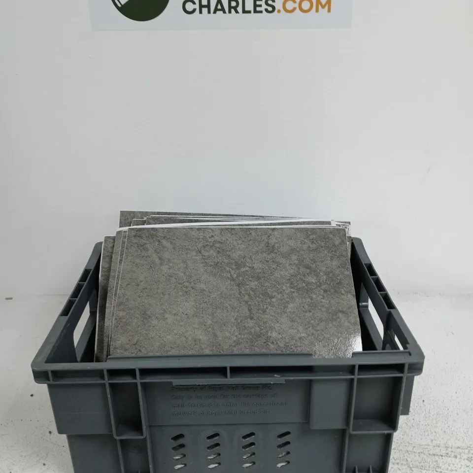 TOTE OF APPROXIMATELY 15 GREY STONE-LOOK FLOOR TILES