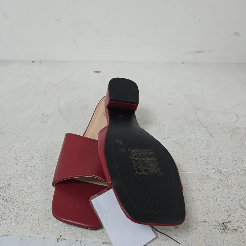 BEN DI LISI RED LEATHER WOMEN'S SANDALS WITH BLOCK HEEL – OPEN TOE UK SIZE 8
