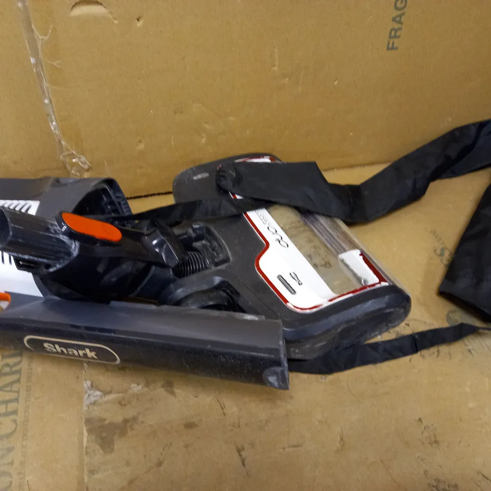 SHARK CORDLESS STICK VACUUM CLEANER