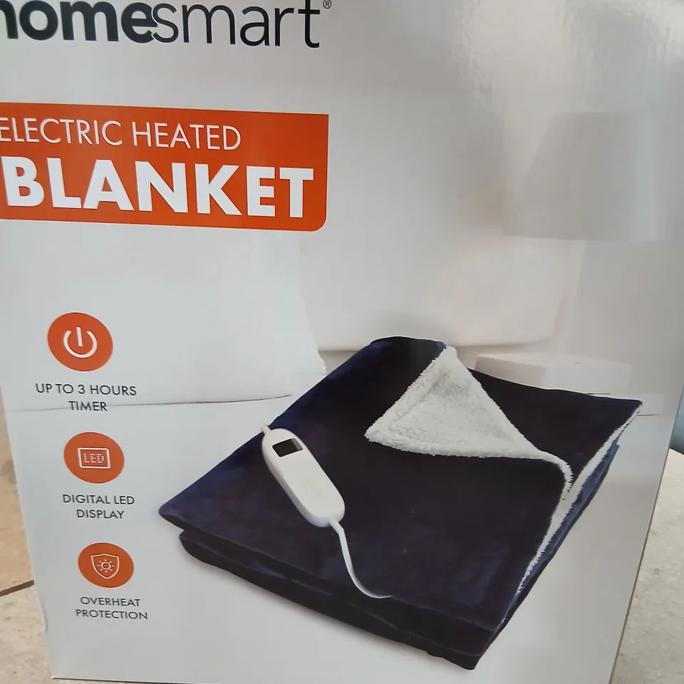 THREE BOXED HOMESMART ELECTRIC HEATED BLANKETS