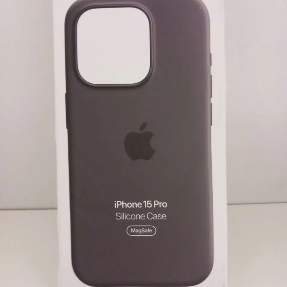 BOXED APPLE IPHONE 15 PRO SILICONE CASE MAG SAFE