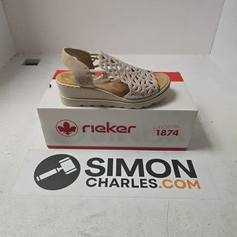 BOXED PAIR OF RIEKER WOMEN'S 67465 WEDGE SANDALS IN BEIGE - UK 3.5