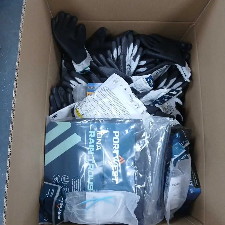 BOX OF APPROXIMATELY 25 ASSORTED ITEMS TO INCLUDE: PORTWEST DIAMOND KNIT GLOVES 