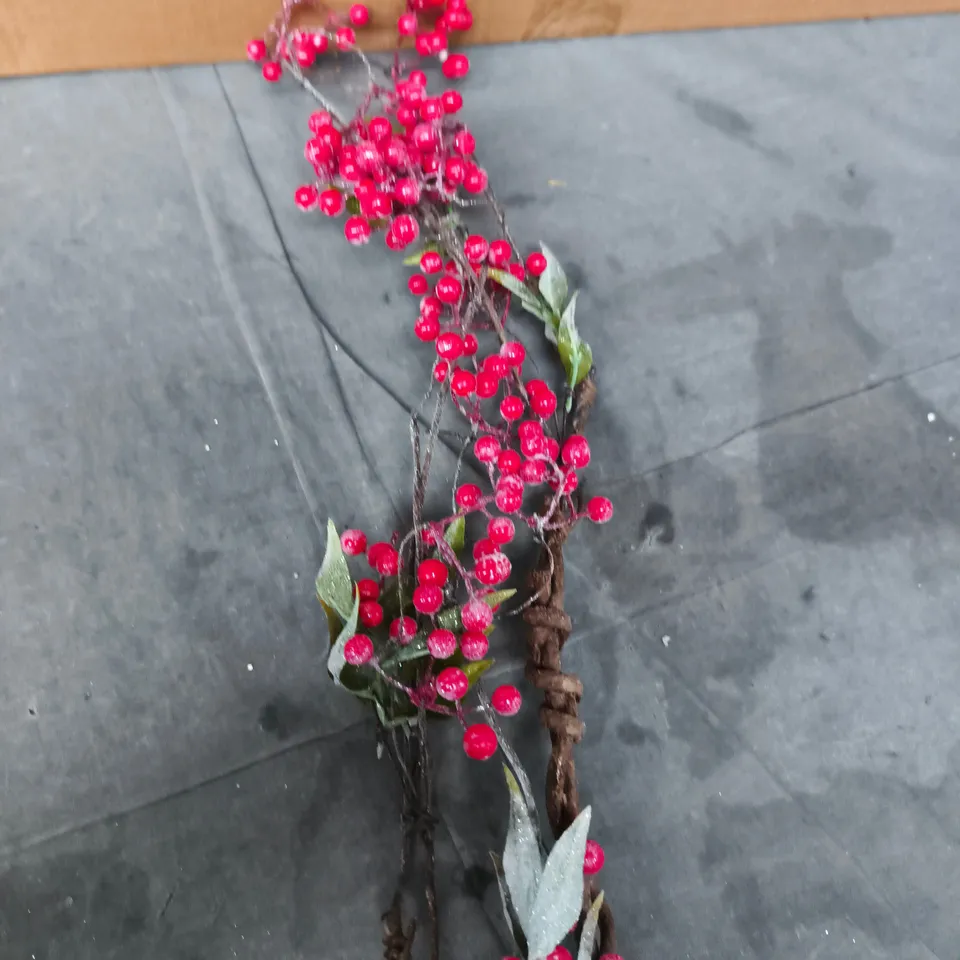 12X GISELA GRAHAM FAUX FLOWER WITH RED BERRIES 