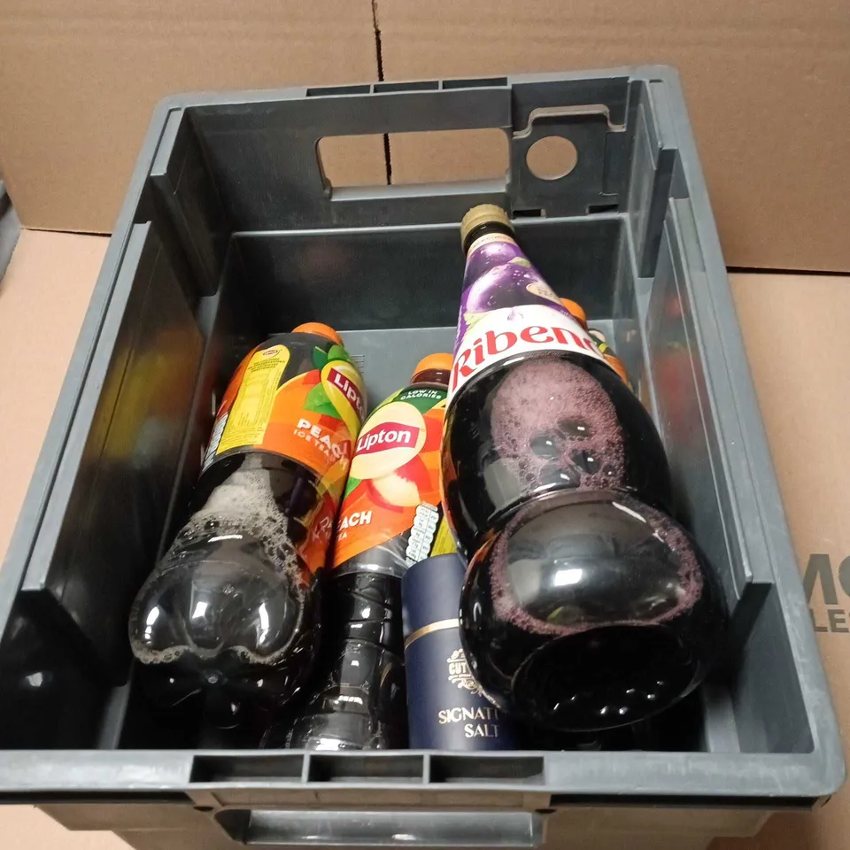 APPROXIMATELY 5 ASSORTED FOOD AND DRINK ITEMS TO INCLUDE RIBENA, LIPTON PEACH TEA ETC