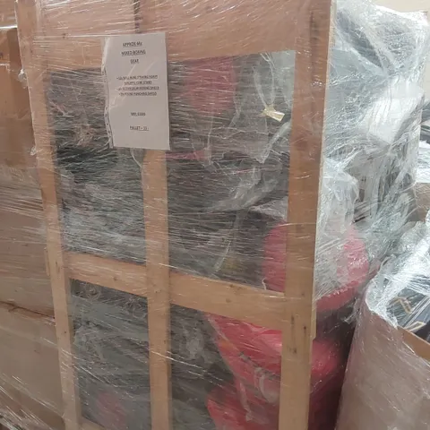 PALLET CONTAINING VERY LARGE QUANTITY OF ASSORTED BOXING GEAR