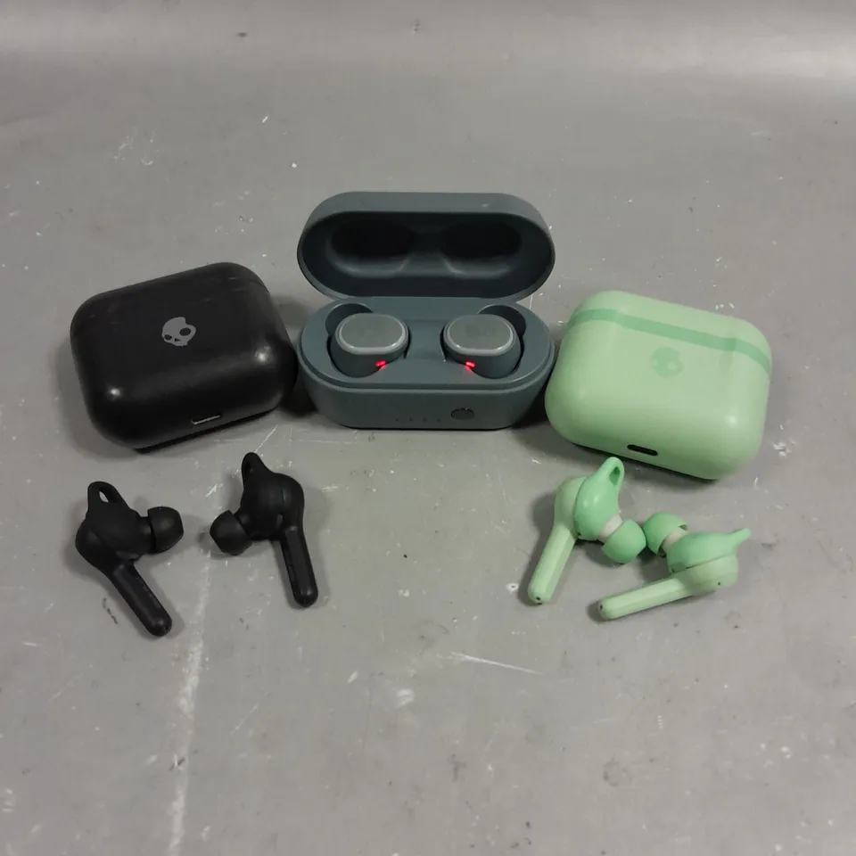 3 X SKULLCANDY WIRELESS EARPHONES 