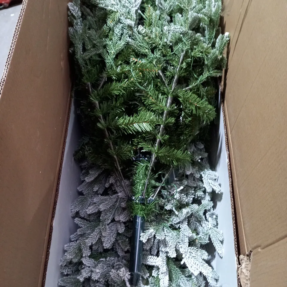 SANTA'S BEST 116 FUNCTION PRE-LIT GUMDROP AUBURN CHRISTMAS TREE - 7FT, SNOW KISSED