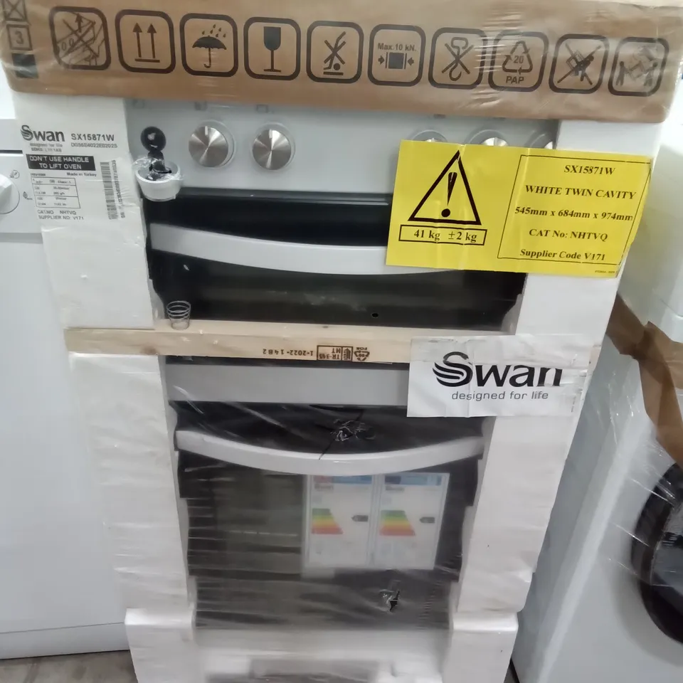 SWAN WHITE TWIN CAVITY GAS COOKER 