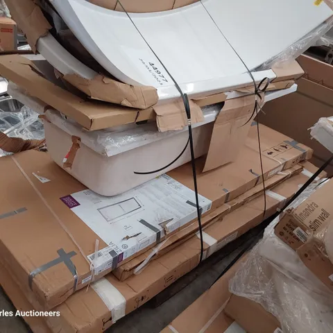 PALLET OF 3 ASSORTED BATHS, BATH SCREENS