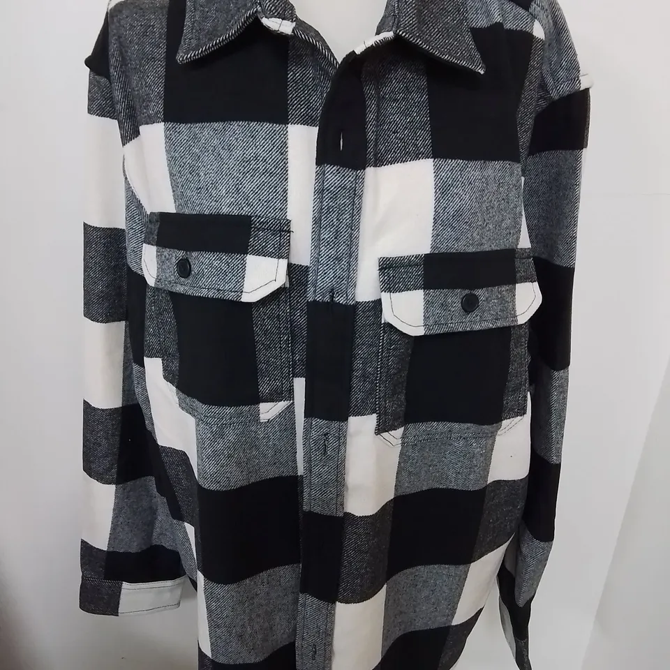H&M MONO CHECK OVERSHIRT - EUR XL