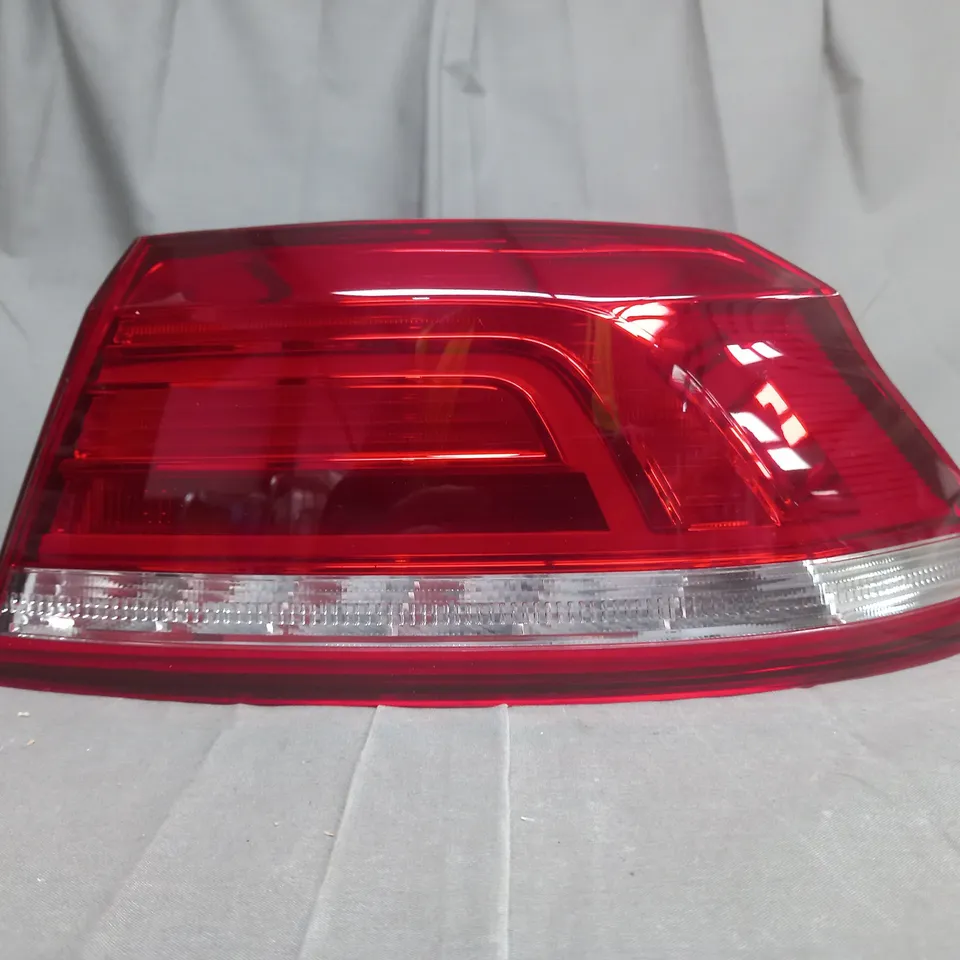 REAR LIGHT FOR CAR