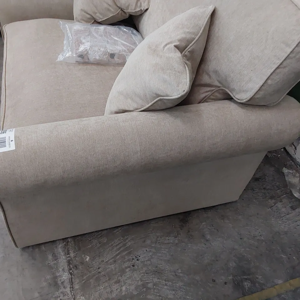 DESIGNER SNUGGLER CHAIR NATURAL FABRIC 