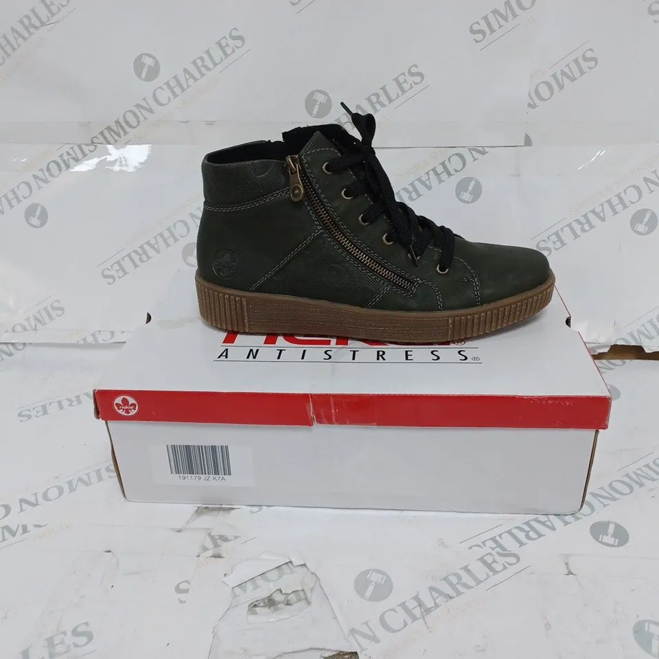 BOXED RIEKER KHAKI HI TOP CUFFED TRAINER- SIZE 7.5