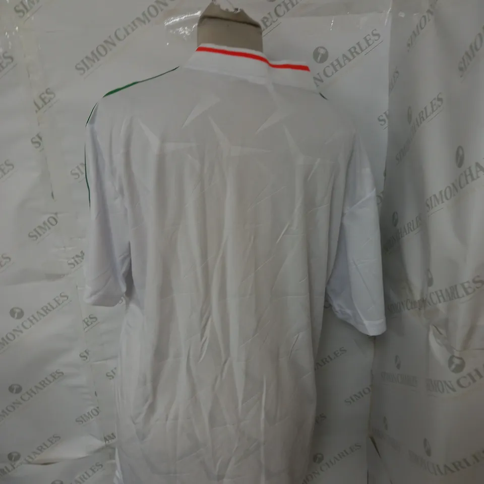 RETRO REPUBLIC OF IRELAND 1990 FOOTBALL SHIRT SIZE M