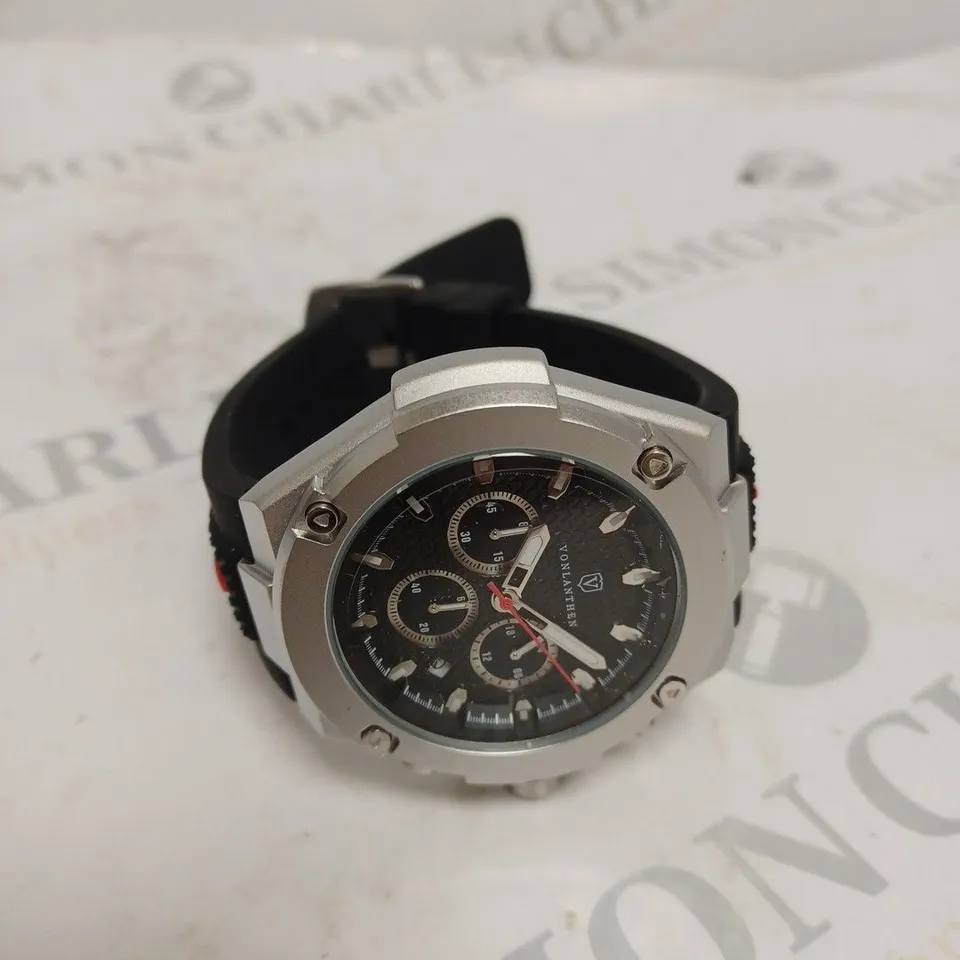 MENS VONLANTHEN CHRONOGRAPH WATCH – V200 – TEXTURED DIAL – 3ATM WATER RESISTANT – BLACK RUBBER STRAP